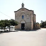 לינה וארוחת בוקר Lu Masunu 3*